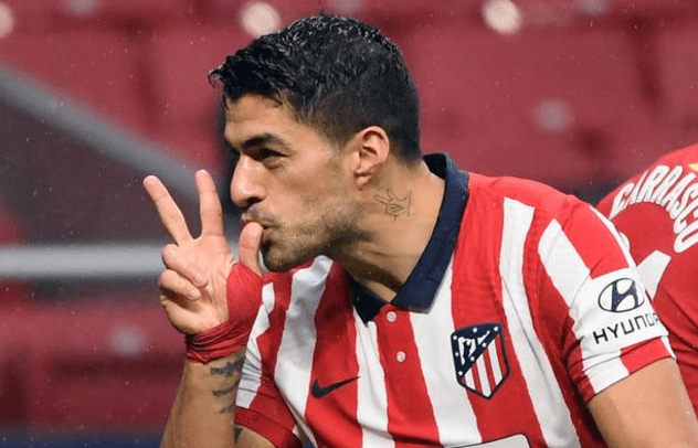 爱游戏官网-包含转折点尼斯外线爆发，国王杯集结日攻防权衡，悬念犹存，更衣室氛围转暖的词条