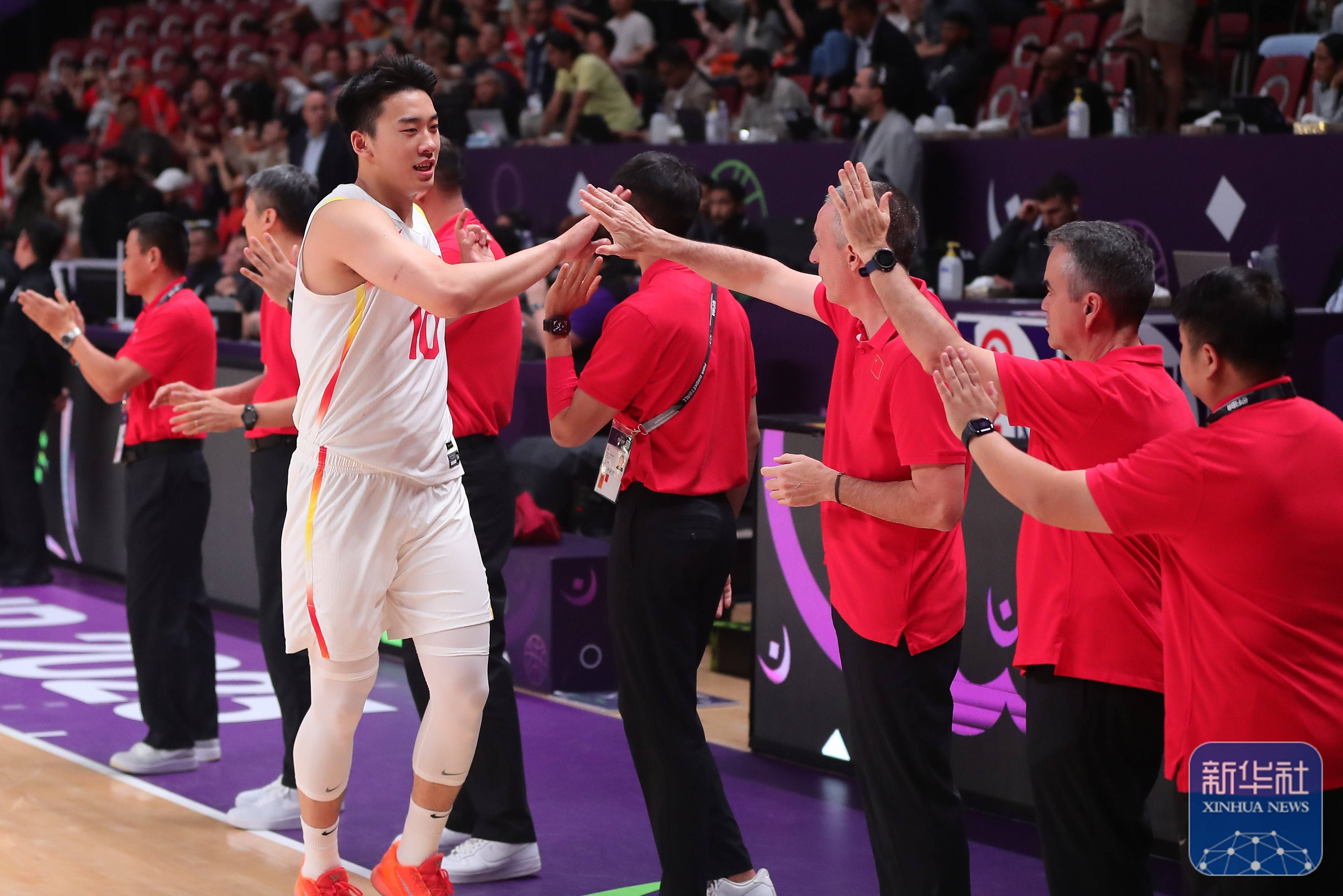 ayx体育官方网站-关于赛地聚焦：CBA常规赛国际比赛日热度飙升，克里夫兰骑士复出首秀，媒体盛赞，球队文化再被提及的信息