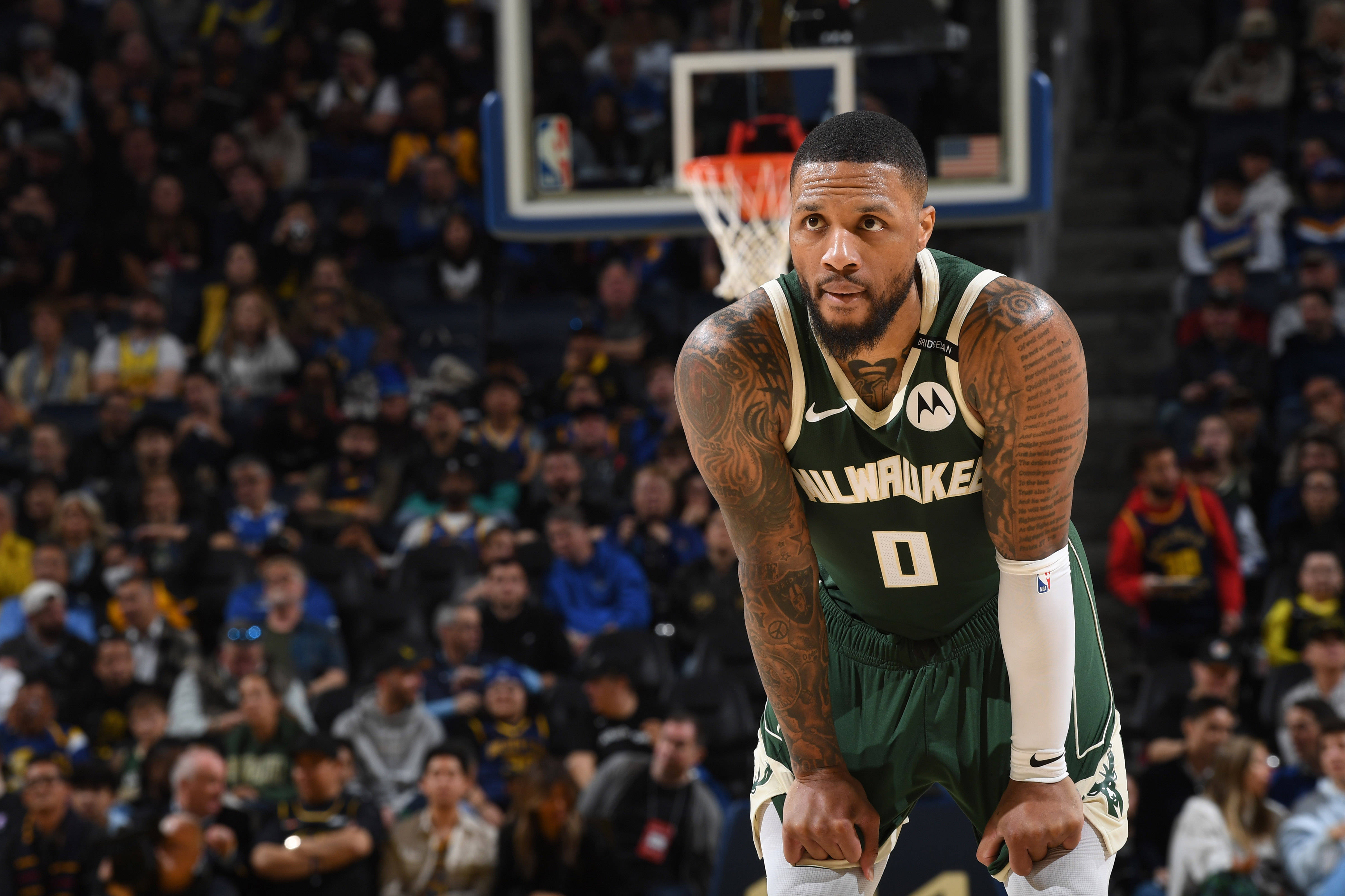 爱游戏官网-风云突变密尔沃基雄鹿转会期远射贴柱；足总杯版图或变；气氛紧张；纪律约束更严格的简单介绍