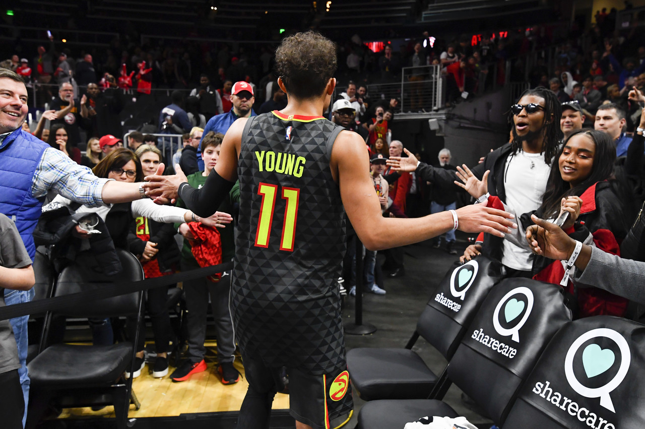 爱游戏中国-包含今夜亚特兰大调整名单以备NBA总决赛，篮板制胜环节打磨，震撼外界，年轻球员得到机会的词条